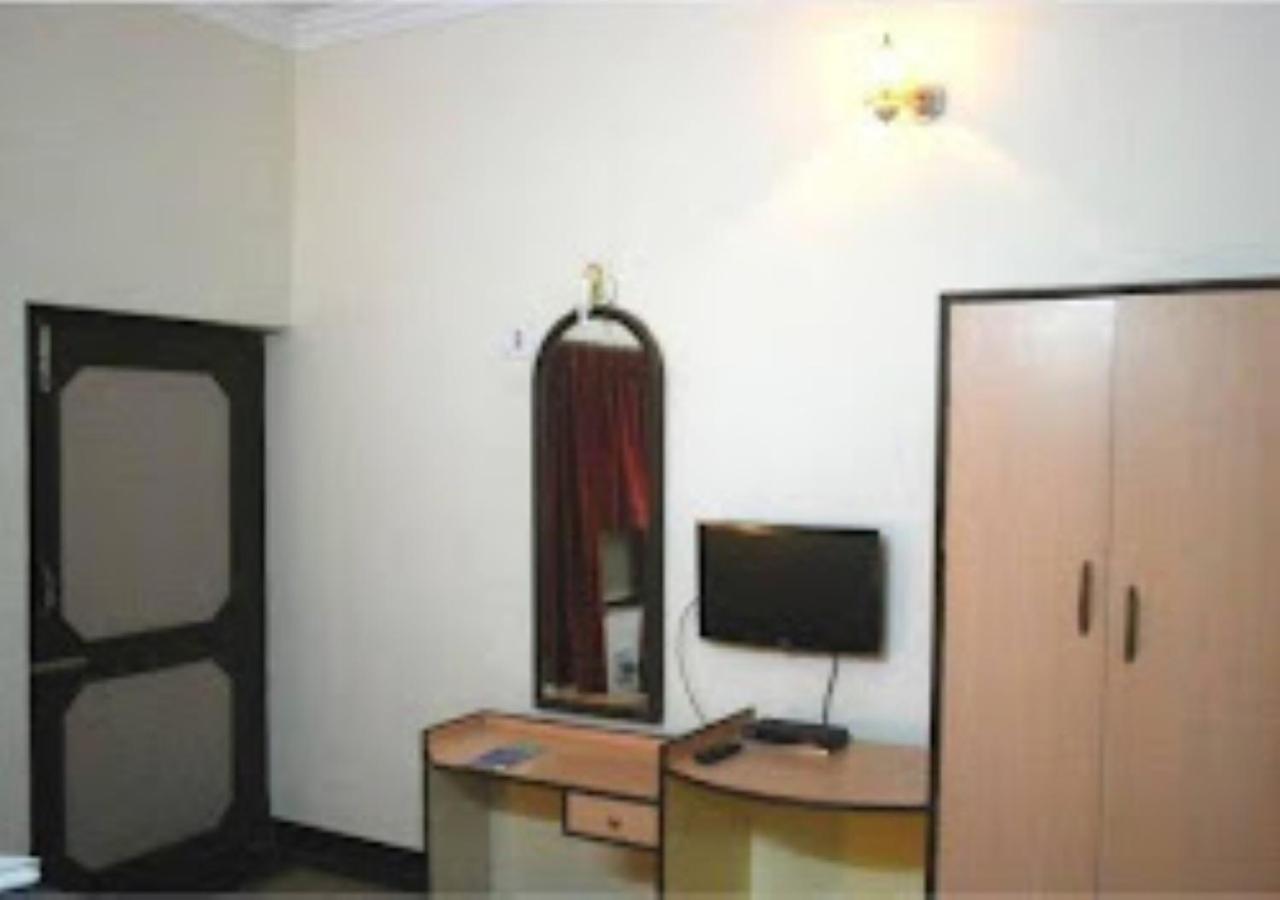 Hotel Venus Inn Bhubaneshwar Bhubaneswar Dış mekan fotoğraf
