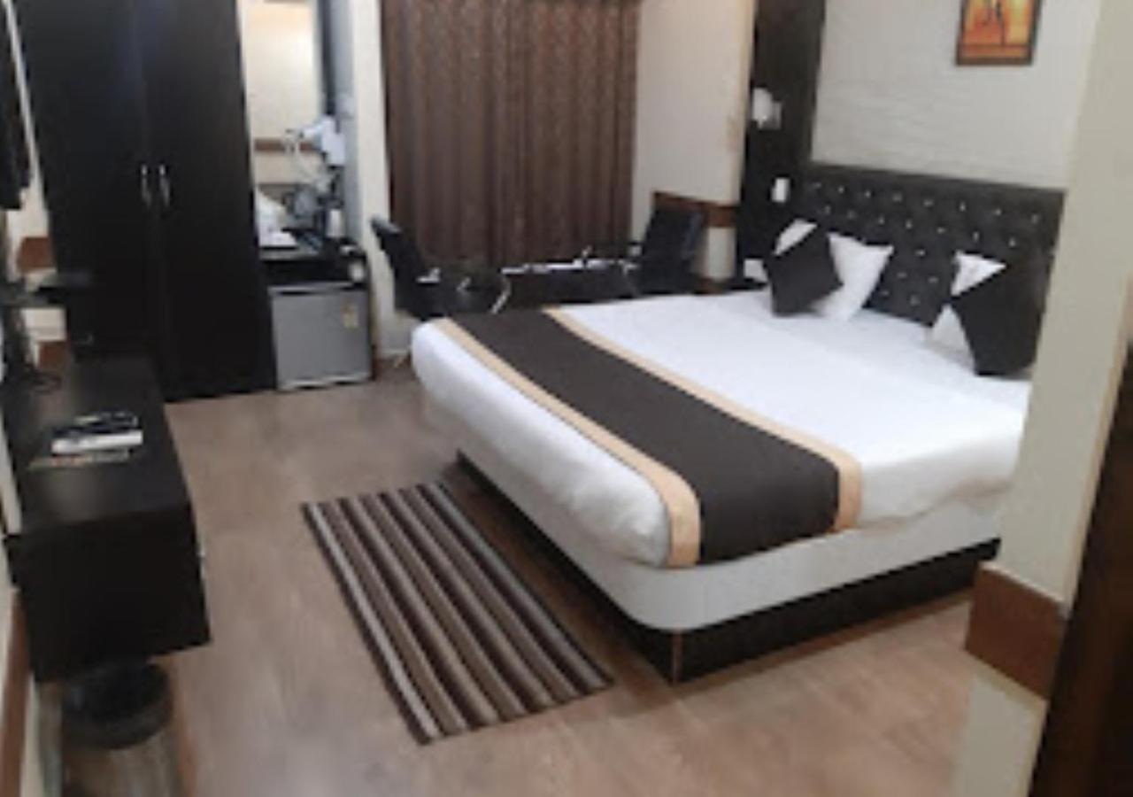 Hotel Venus Inn Bhubaneshwar Bhubaneswar Dış mekan fotoğraf