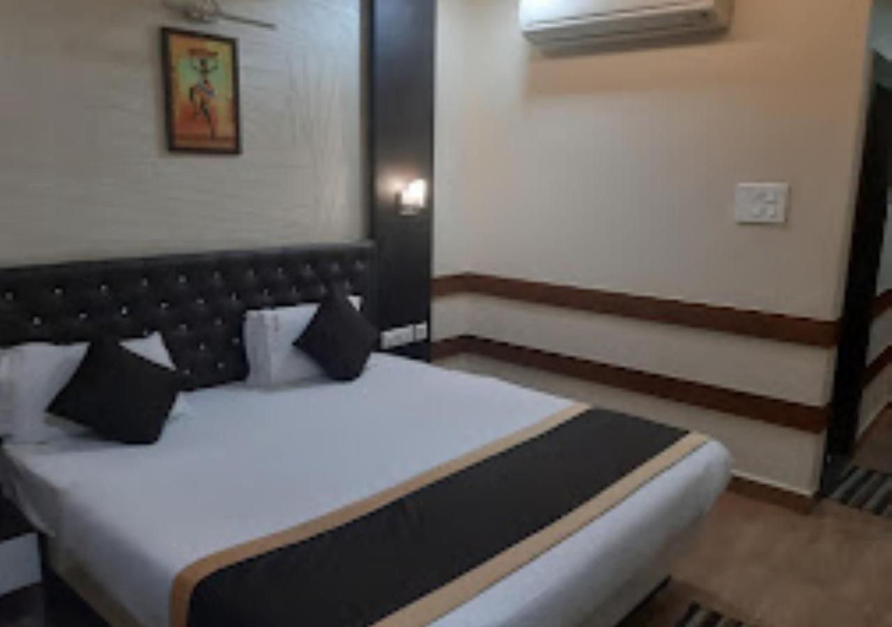 Hotel Venus Inn Bhubaneshwar Bhubaneswar Dış mekan fotoğraf